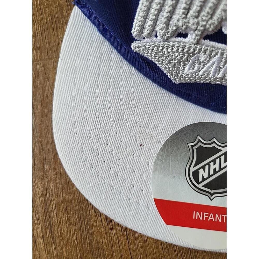 Infant Maple Leaf Cap - Picture 7 of 9